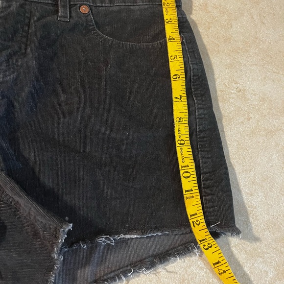 Charcoal Gray Gap corduroy shorts - Picture 6 of 7